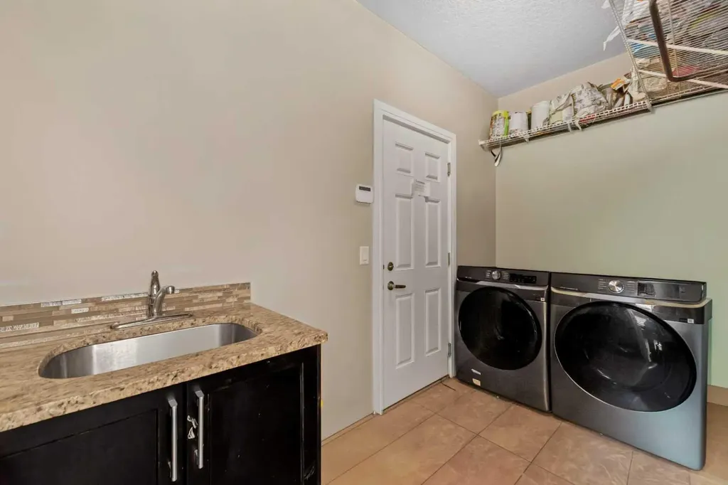 30 Saddlelake View NE Calgary AB T3J 0R6