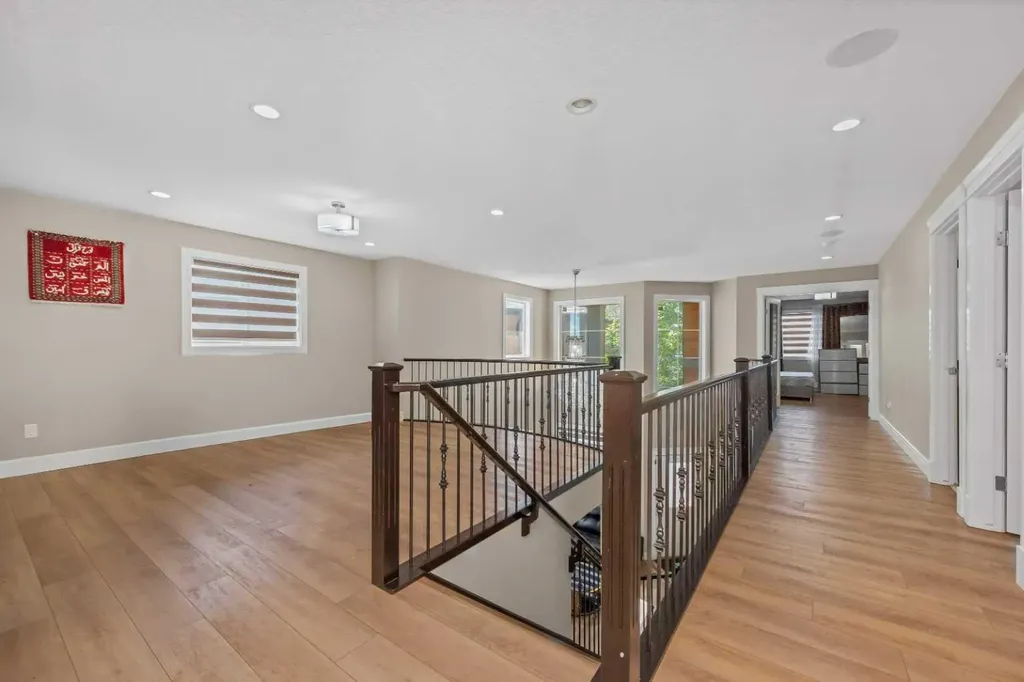 30 Saddlelake View NE Calgary AB T3J 0R6