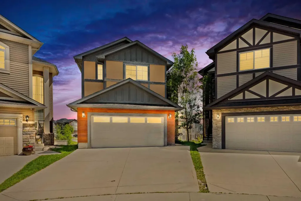 30 Saddlelake View NE Calgary AB T3J 0R6