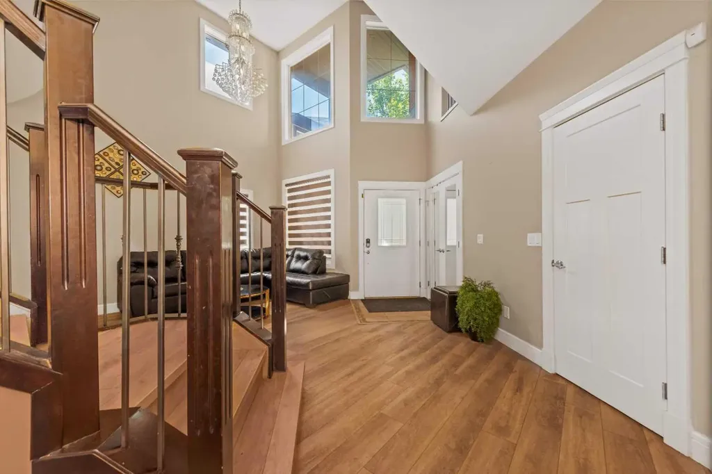 30 Saddlelake View NE Calgary AB T3J 0R6