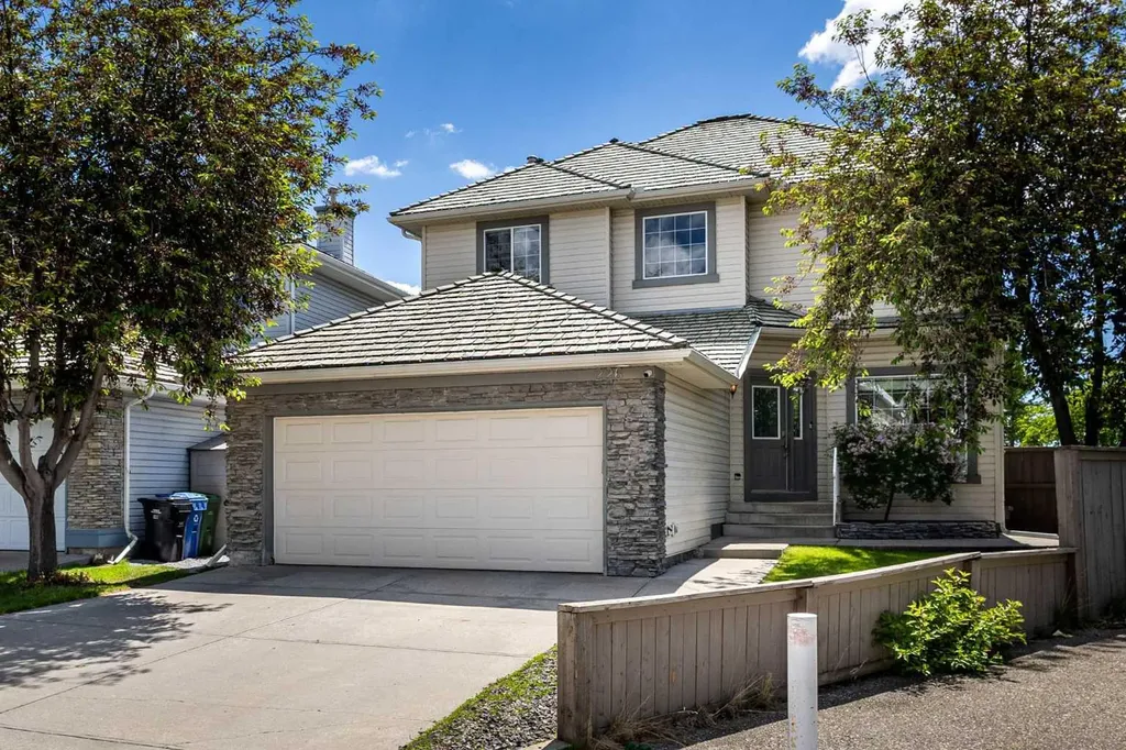 226 Springbank Place SW Calgary AB T3H 3S4