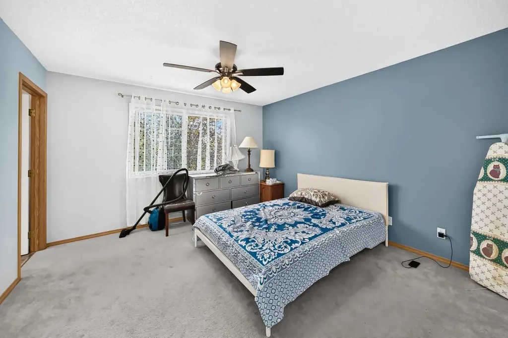 205 Hidden Hills Place NW Calgary AB T3A6E3