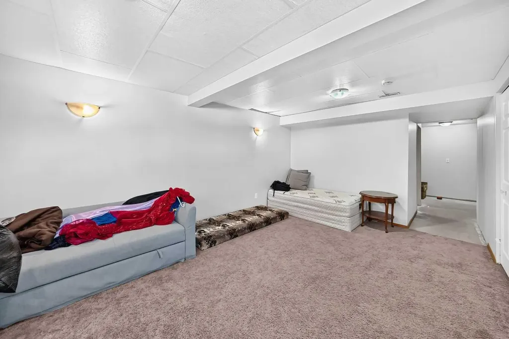 205 Hidden Hills Place NW Calgary AB T3A6E3