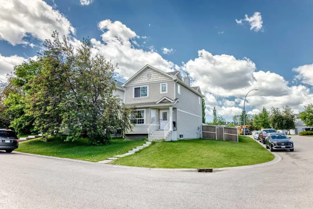 205 Hidden Hills Place NW Calgary AB T3A6E3
