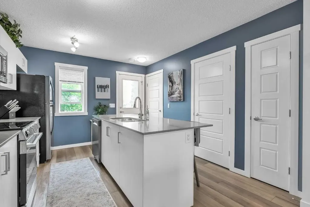 406 Cranbrook Square SE Calgary AB T3M 3K8