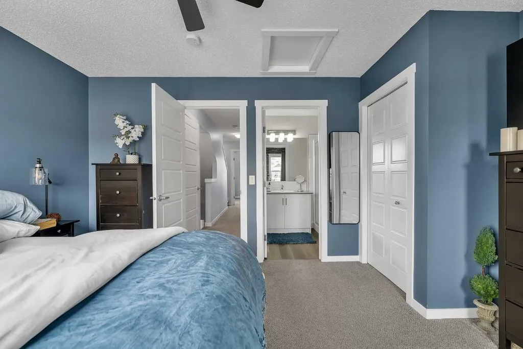 406 Cranbrook Square SE Calgary AB T3M 3K8