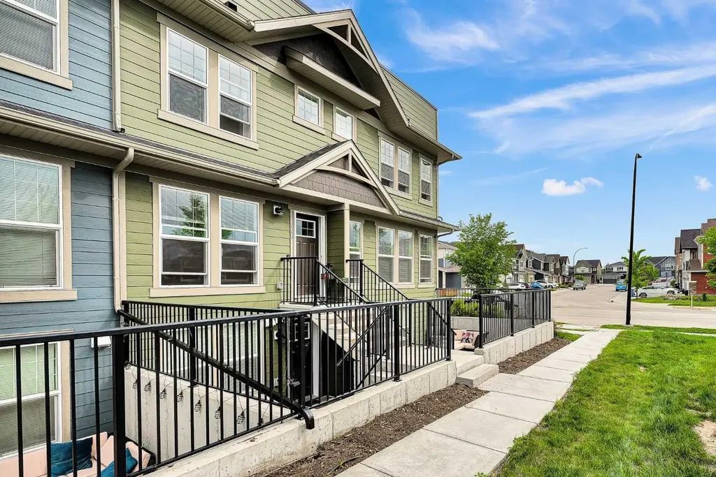 406 Cranbrook Square SE Calgary AB T3M 3K8