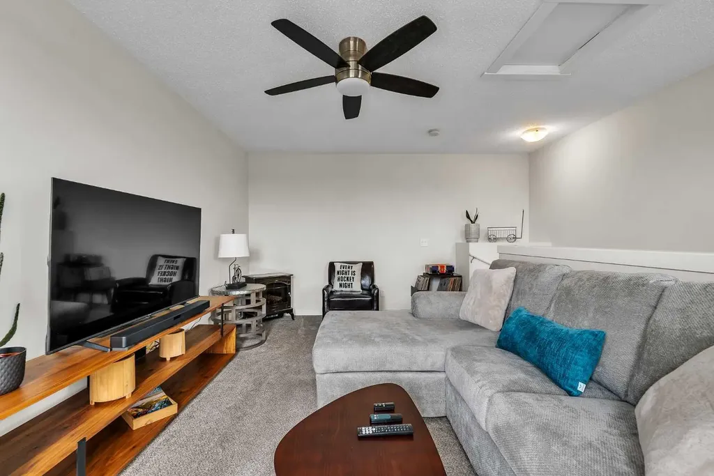 406 Cranbrook Square SE Calgary AB T3M 3K8