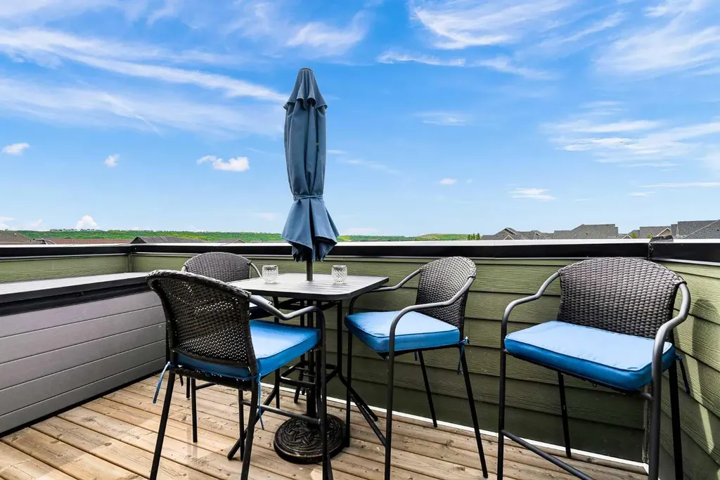 406 Cranbrook Square SE Calgary AB T3M 3K8
