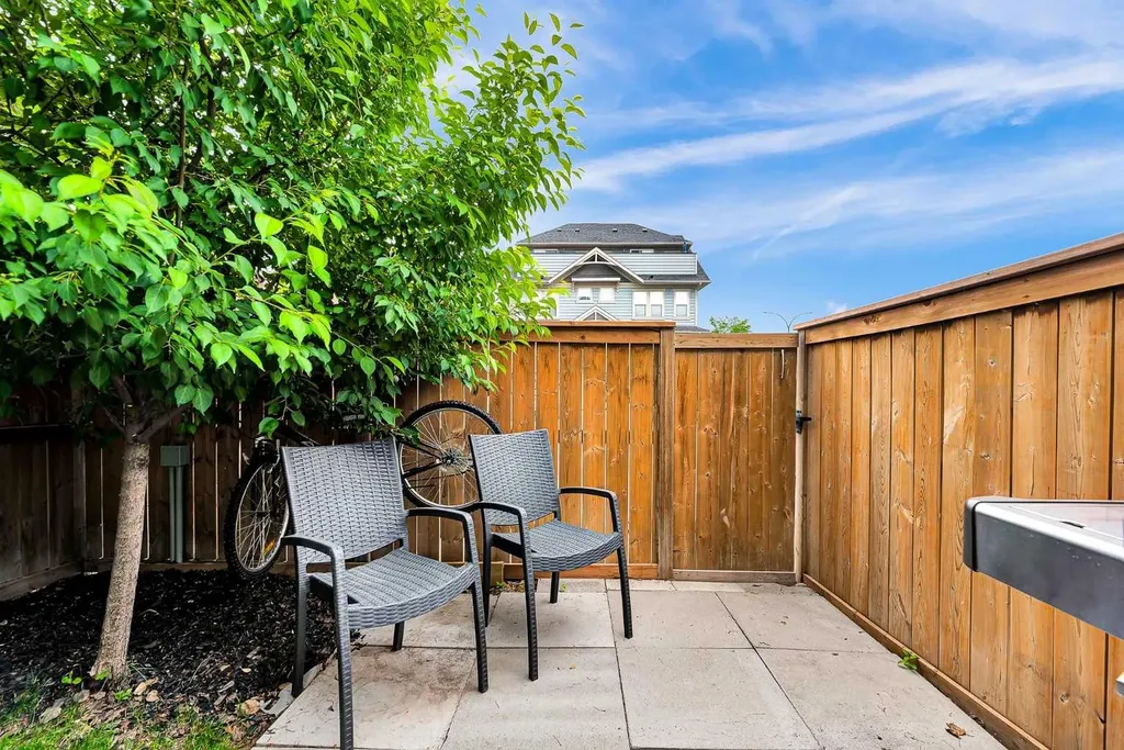 406 Cranbrook Square SE Calgary AB T3M 3K8