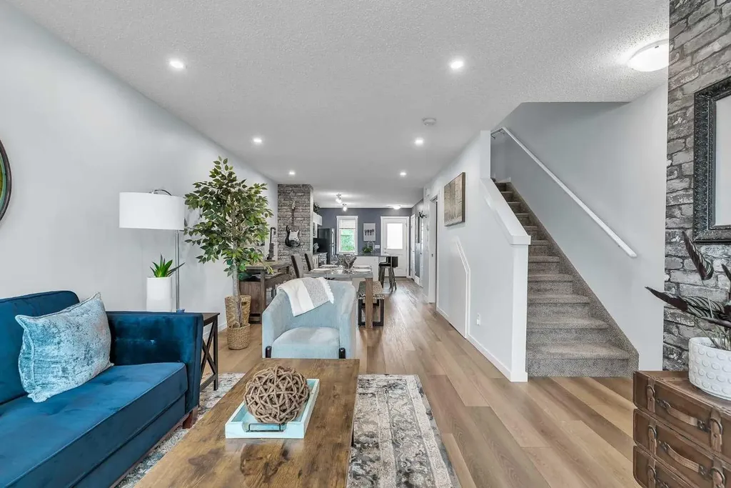 406 Cranbrook Square SE Calgary AB T3M 3K8