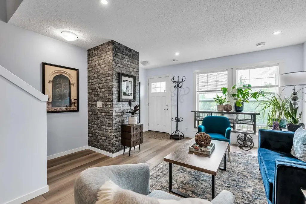 406 Cranbrook Square SE Calgary AB T3M 3K8