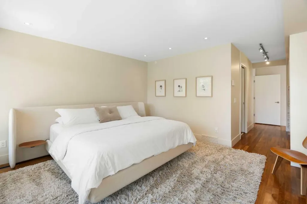 3610 4 Street SW Calgary AB T2S 1V2