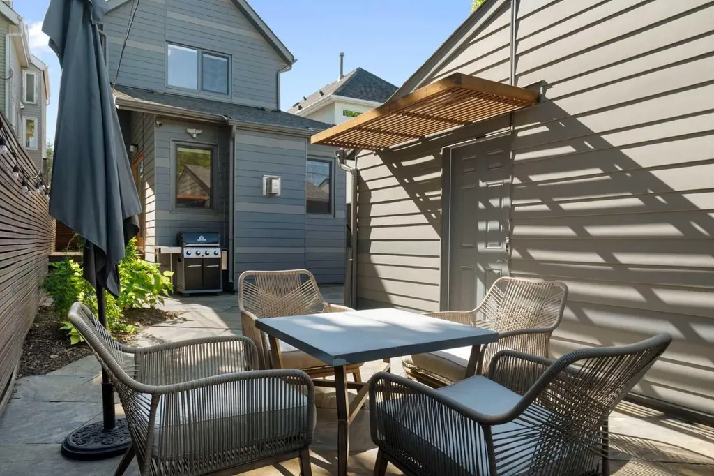 3610 4 Street SW Calgary AB T2S 1V2