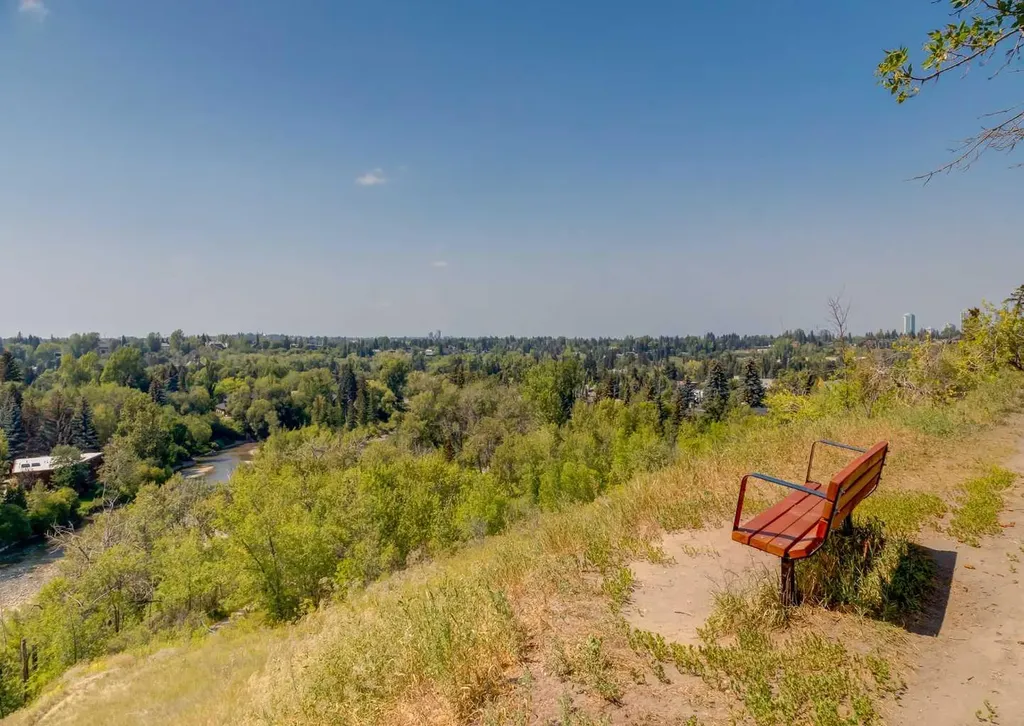 3610 4 Street SW Calgary AB T2S 1V2