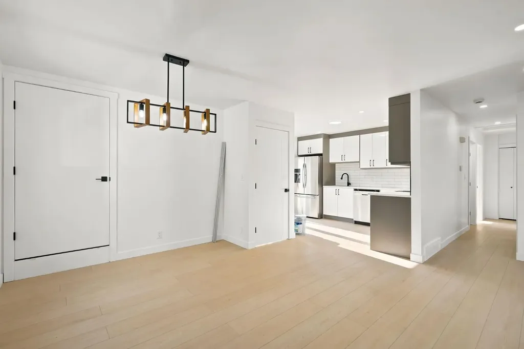 19 Mardale Crescent NE Calgary AB T2A 3V4