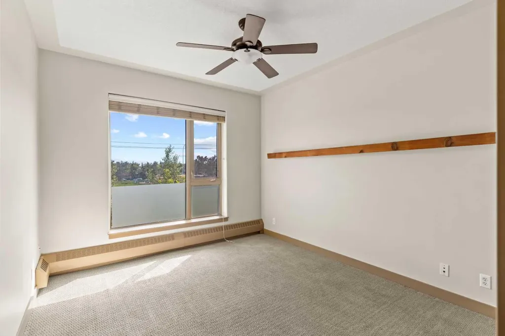 35 Inglewood Park SE Calgary AB T2G 1B5