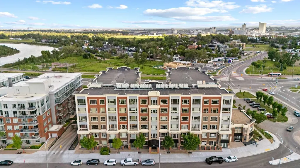35 Inglewood Park SE Calgary AB T2G 1B5