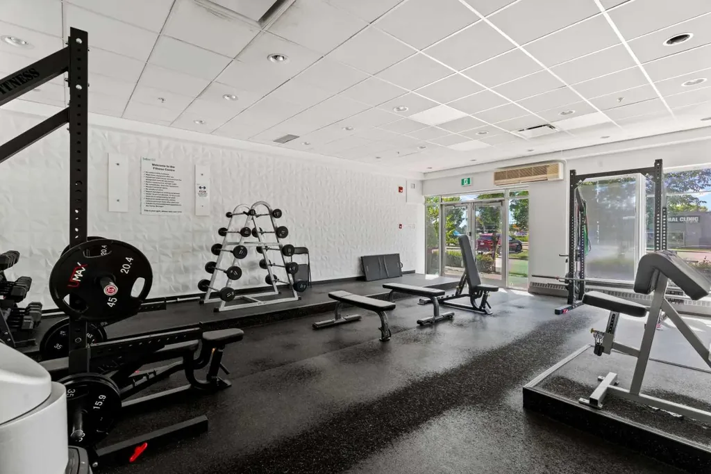 35 Inglewood Park SE Calgary AB T2G 1B5