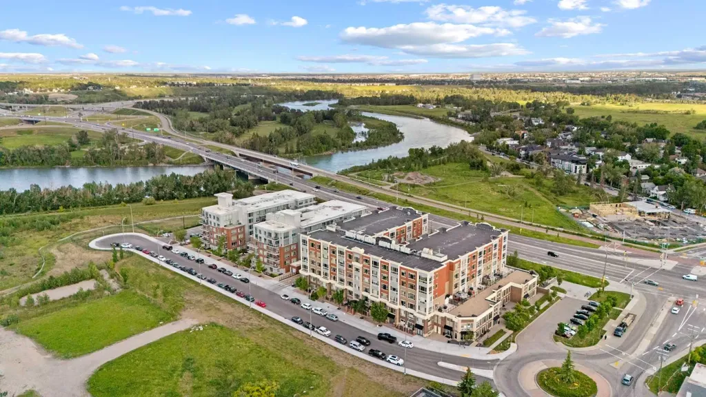 35 Inglewood Park SE Calgary AB T2G 1B5