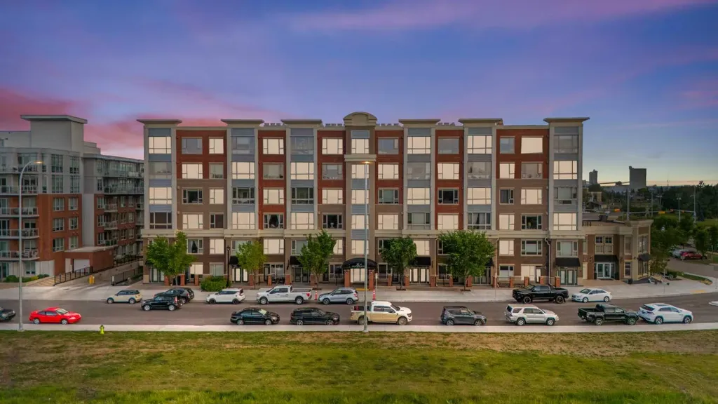 35 Inglewood Park SE Calgary AB T2G 1B5