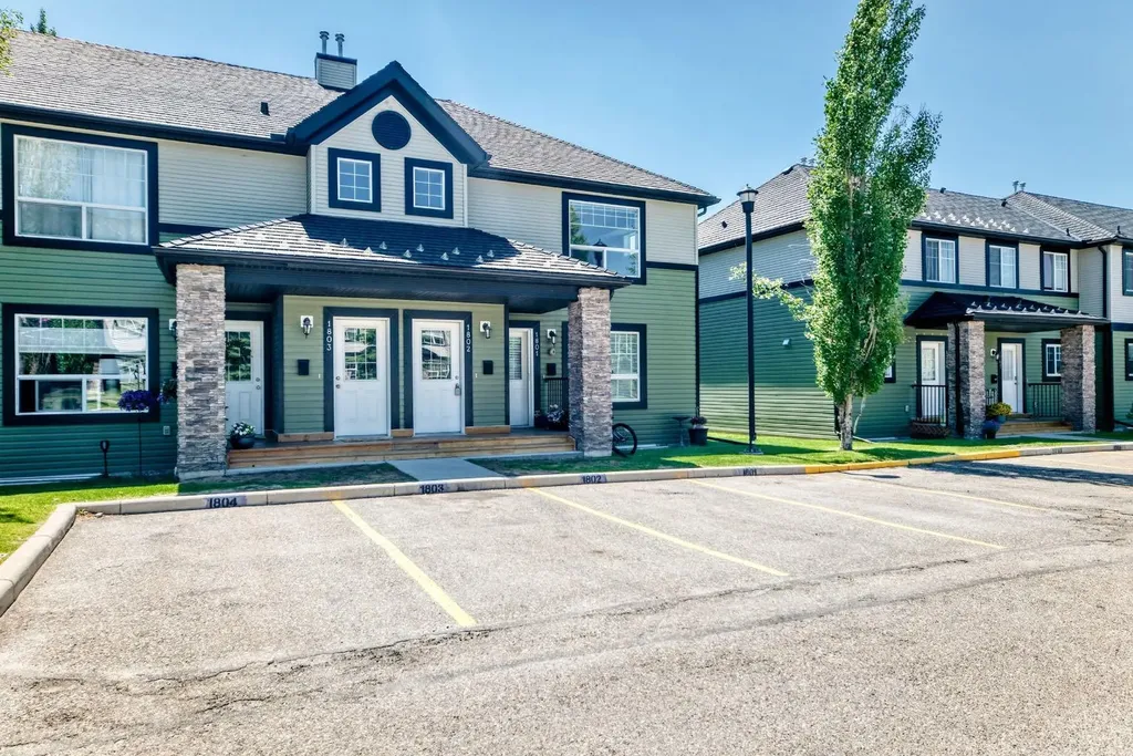 140 Sagewood Boulevard SW Airdrie AB T4B 3H5