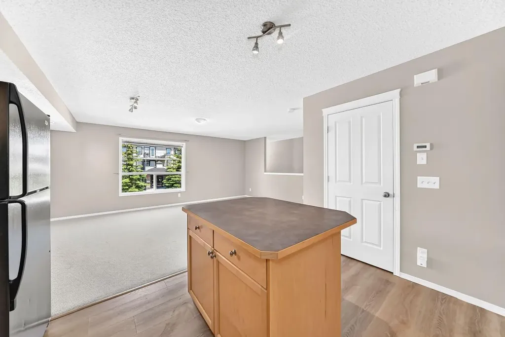 140 Sagewood Boulevard SW Airdrie AB T4B 3H5