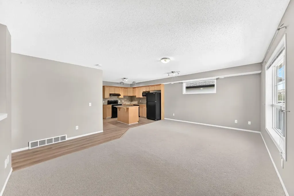 140 Sagewood Boulevard SW Airdrie AB T4B 3H5