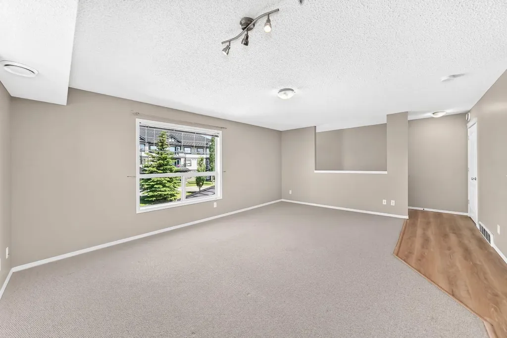 140 Sagewood Boulevard SW Airdrie AB T4B 3H5