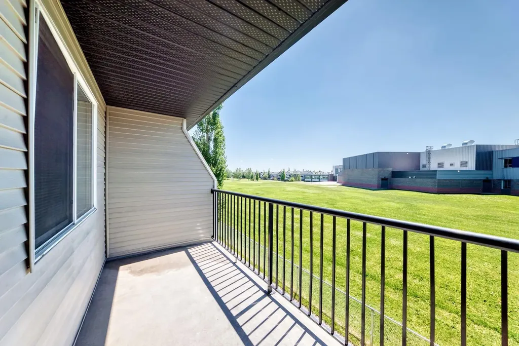 140 Sagewood Boulevard SW Airdrie AB T4B 3H5