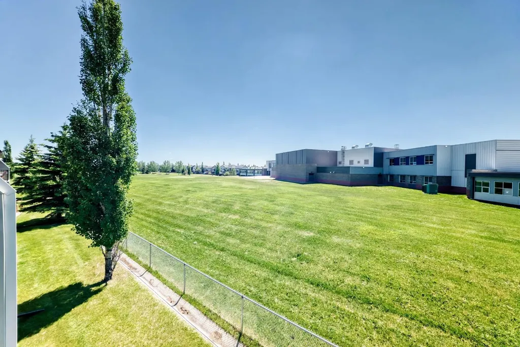 140 Sagewood Boulevard SW Airdrie AB T4B 3H5
