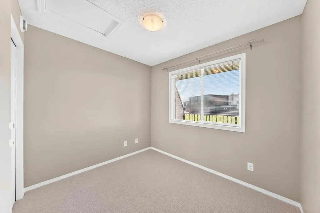 140 Sagewood Boulevard SW Airdrie AB T4B 3H5