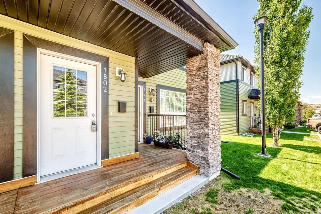 140 Sagewood Boulevard SW Airdrie AB T4B 3H5