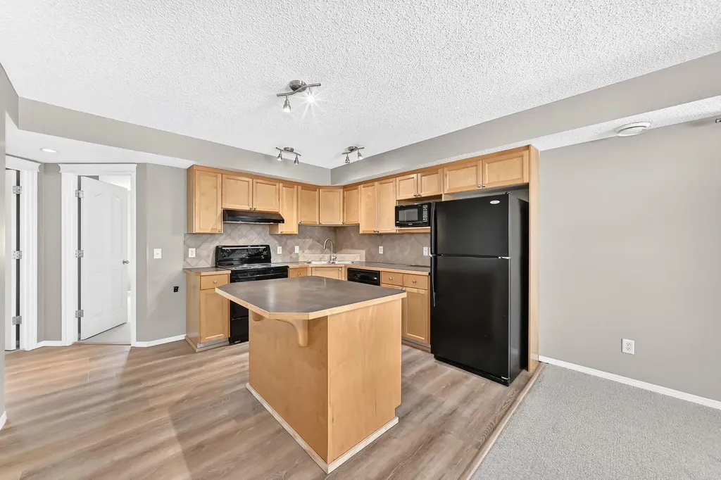 140 Sagewood Boulevard SW Airdrie AB T4B 3H5