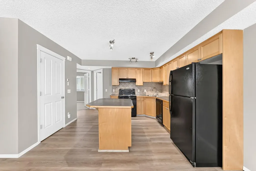 140 Sagewood Boulevard SW Airdrie AB T4B 3H5