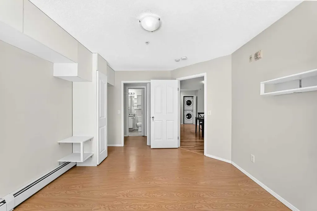 5500 Somervale Court SW Calgary AB T2Y 4L9