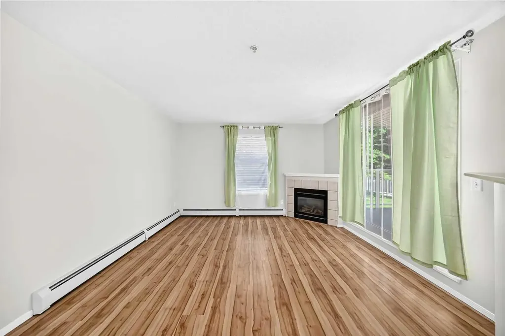 5500 Somervale Court SW Calgary AB T2Y 4L9