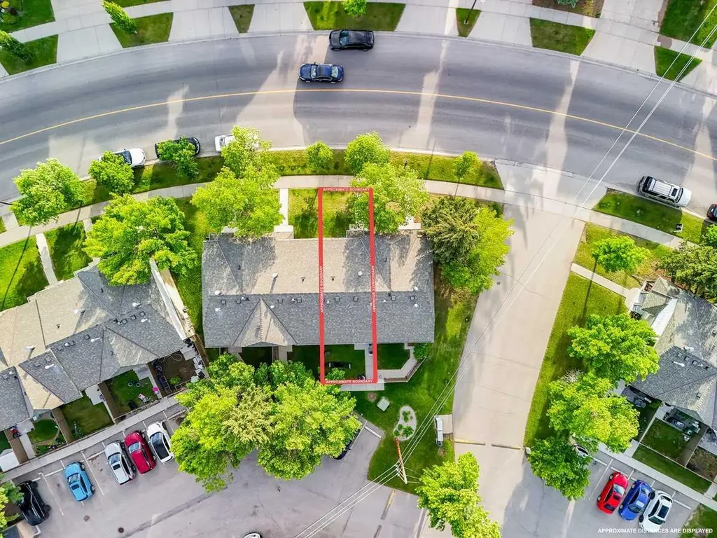 538 Woodbine Boulevard SW Calgary AB T2W4Z9