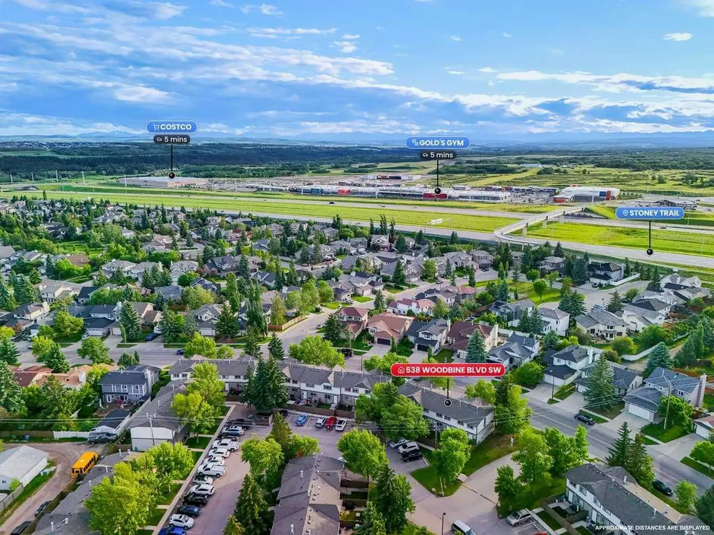 538 Woodbine Boulevard SW Calgary AB T2W4Z9