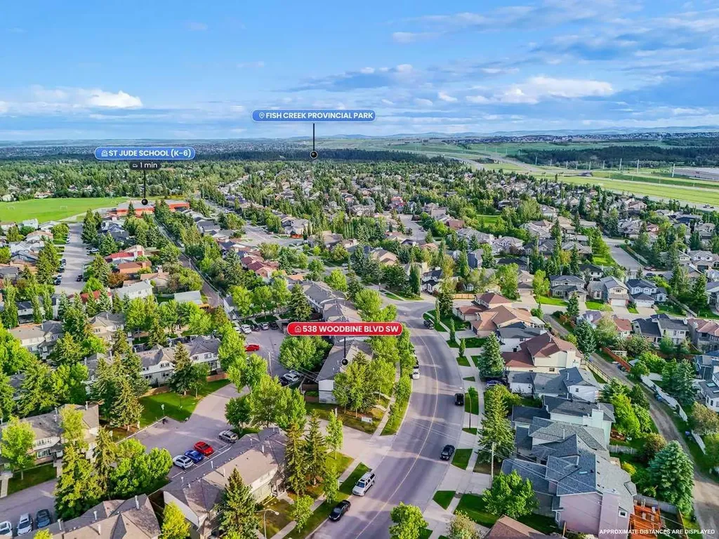 538 Woodbine Boulevard SW Calgary AB T2W4Z9
