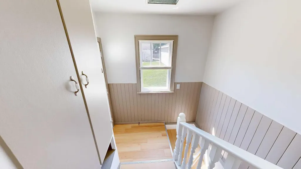 4707 51 Avenue Stettler AB T4K1A3