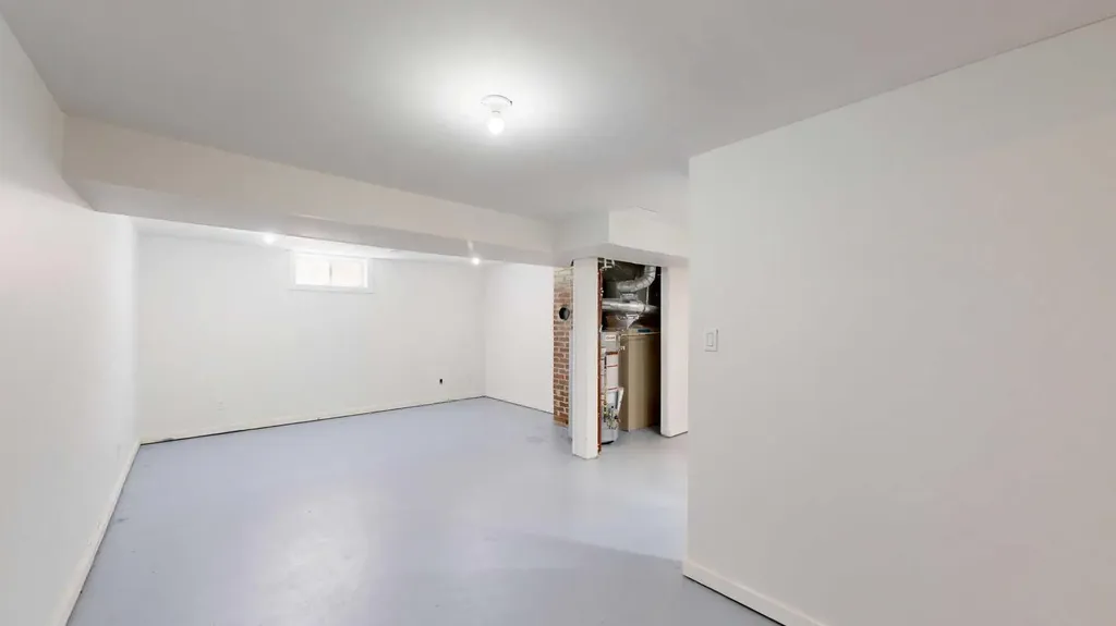 4707 51 Avenue Stettler AB T4K1A3