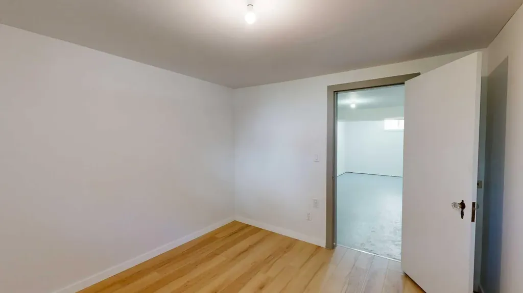 4707 51 Avenue Stettler AB T4K1A3