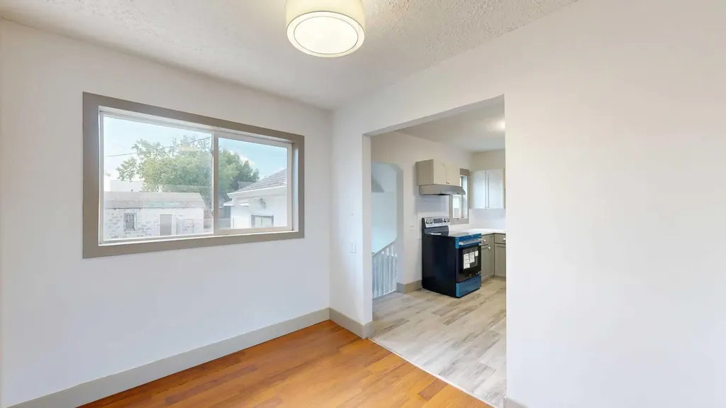 4707 51 Avenue Stettler AB T4K1A3