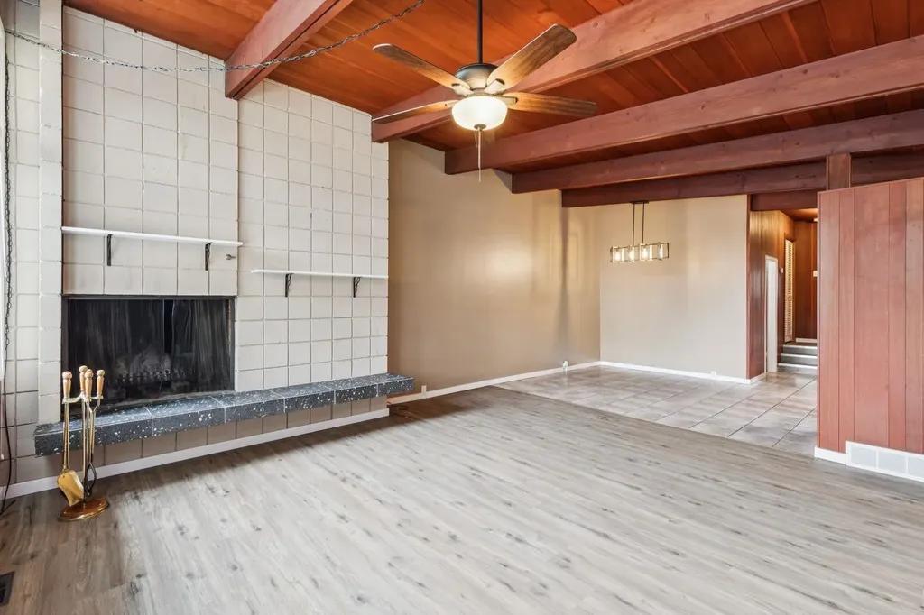2144 Chilcotin Road NW Calgary AB T2L 0X1