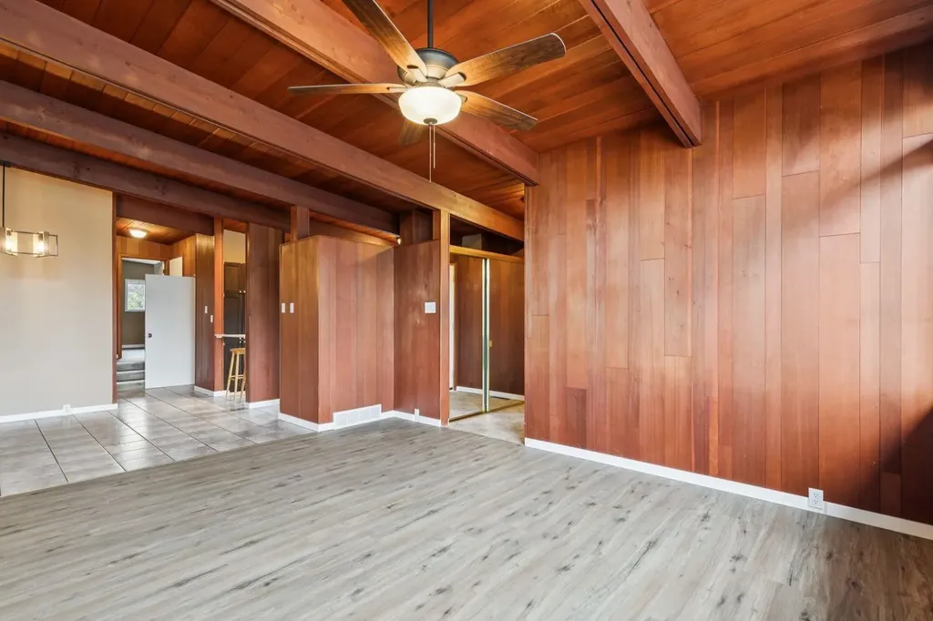 2144 Chilcotin Road NW Calgary AB T2L 0X1