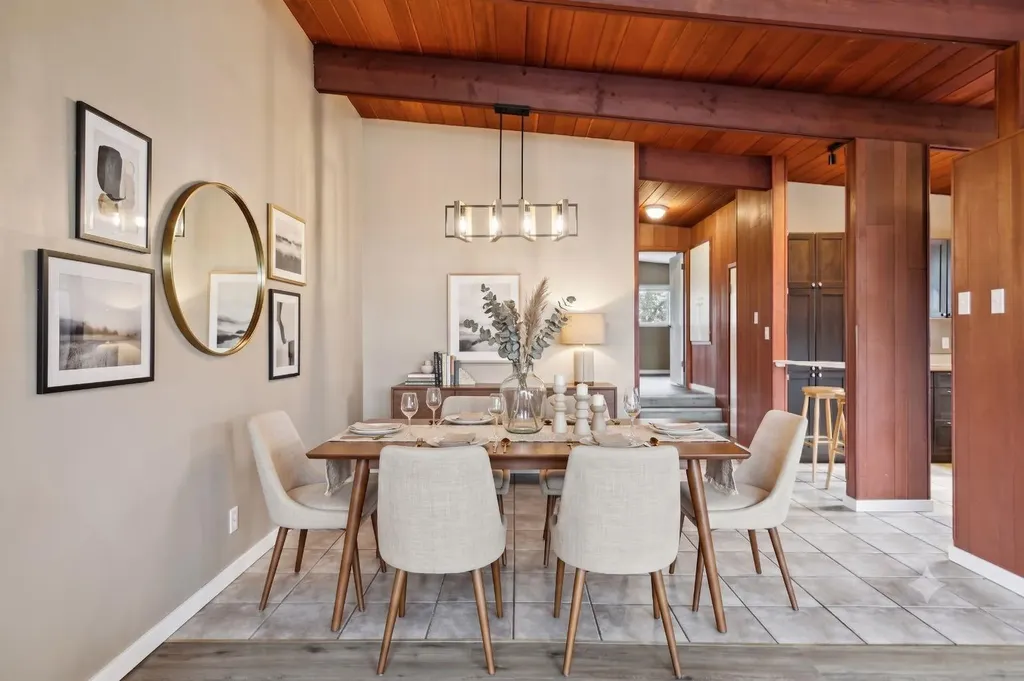 2144 Chilcotin Road NW Calgary AB T2L 0X1