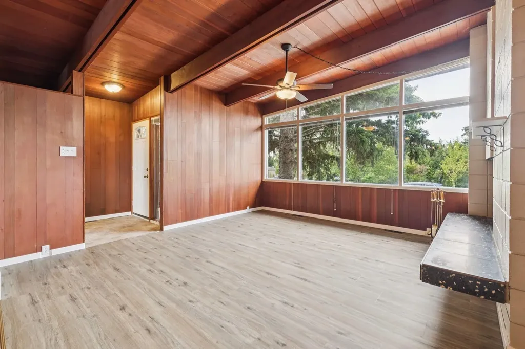 2144 Chilcotin Road NW Calgary AB T2L 0X1