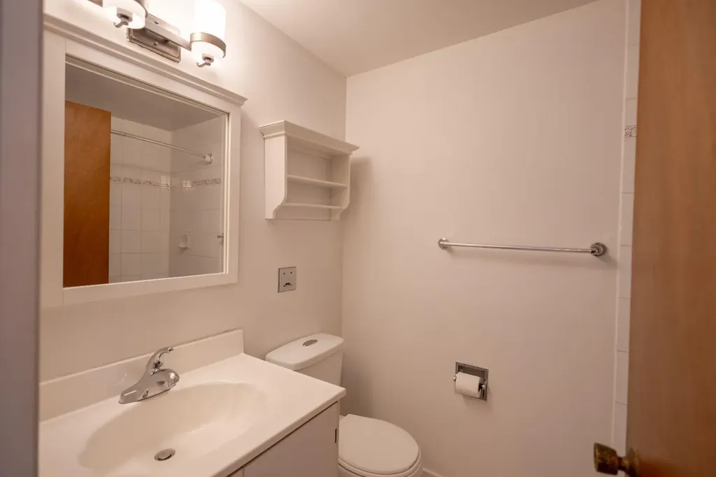 116 Silver Crest Drive NW Calgary AB T3B 4N9