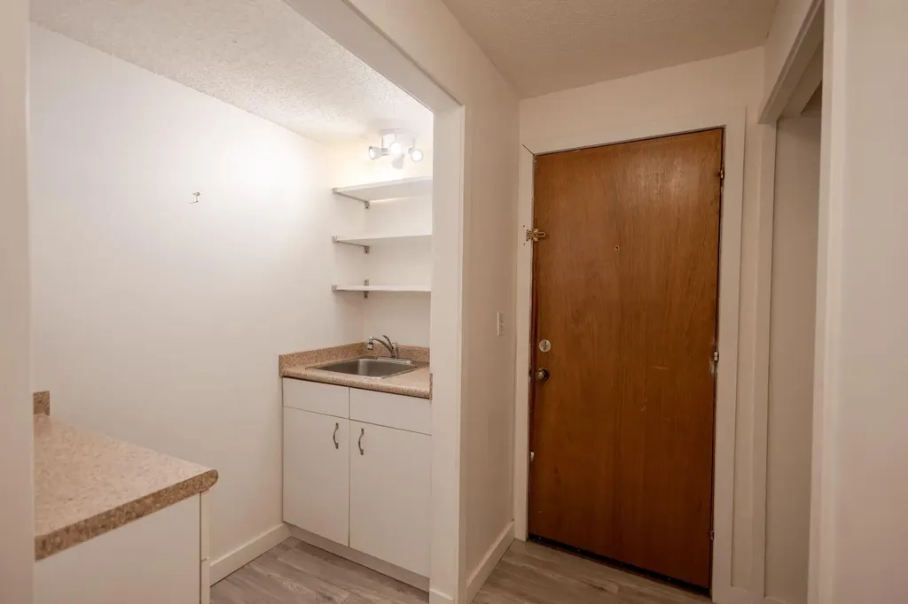 116 Silver Crest Drive NW Calgary AB T3B 4N9